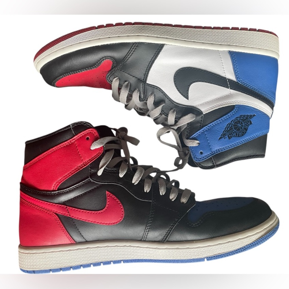 MEN'S NIKE AIR JORDAN 1
RETRO HIGH OG "TOP 3" 2016 US MENS SIZE 11 - Picture 13 of 14